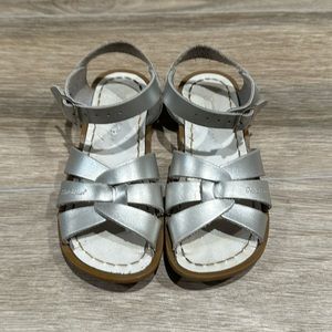 Saltwater silver sandals